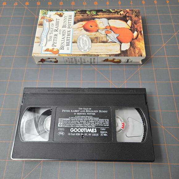 VHS Collector's Edition Tale of Peter Rabbit and Benjamin Bunny Beatrix Potter - Picture 2 of 7